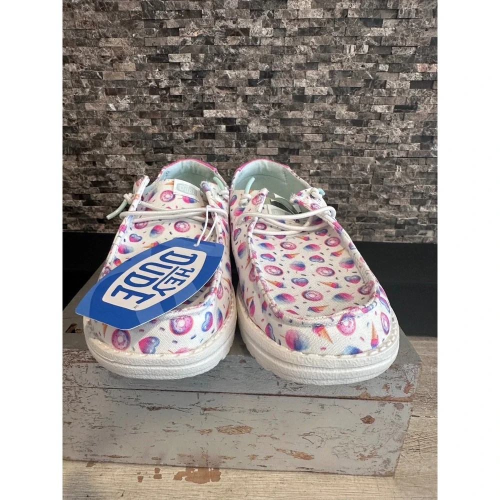 Hey Dude Wendy Youth Sweet Treats Multi Color Slip On Loafers Size YT4 42725-9DH